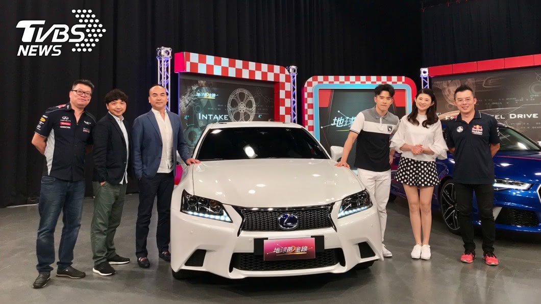 JR紀言愷表示GS 450h F Sport舒適又擁有良好操控性,讓他兩個願望一次滿足。(圖片來源/ 地球黃金線)
