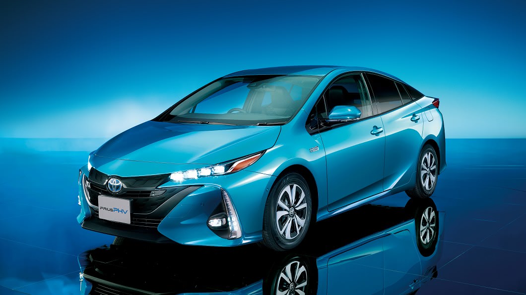 Toyota送吸塵器 再推Prius汰舊換新優惠
