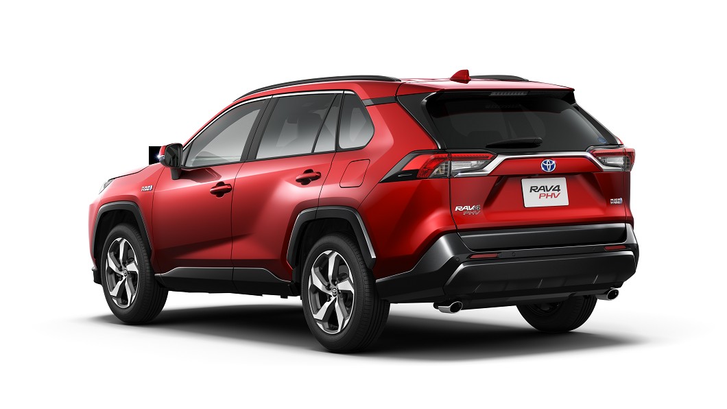 RAV4 PHV為RAV車系第一款插電式油電複合動力車款。(圖片來源/ Toyota)