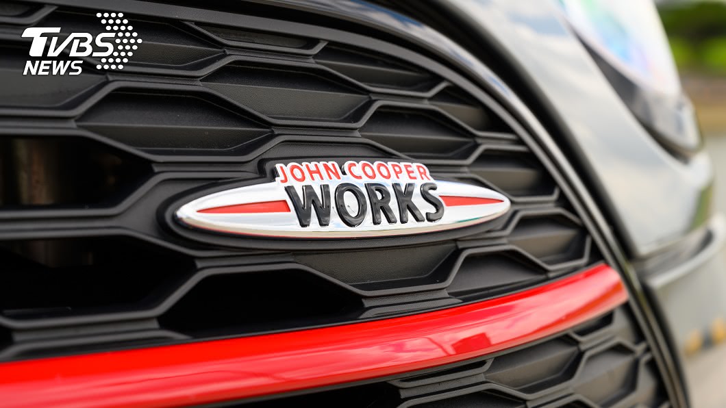 Mini JCW Clubman All4是車迷進入M Performance世界的另類捷徑。