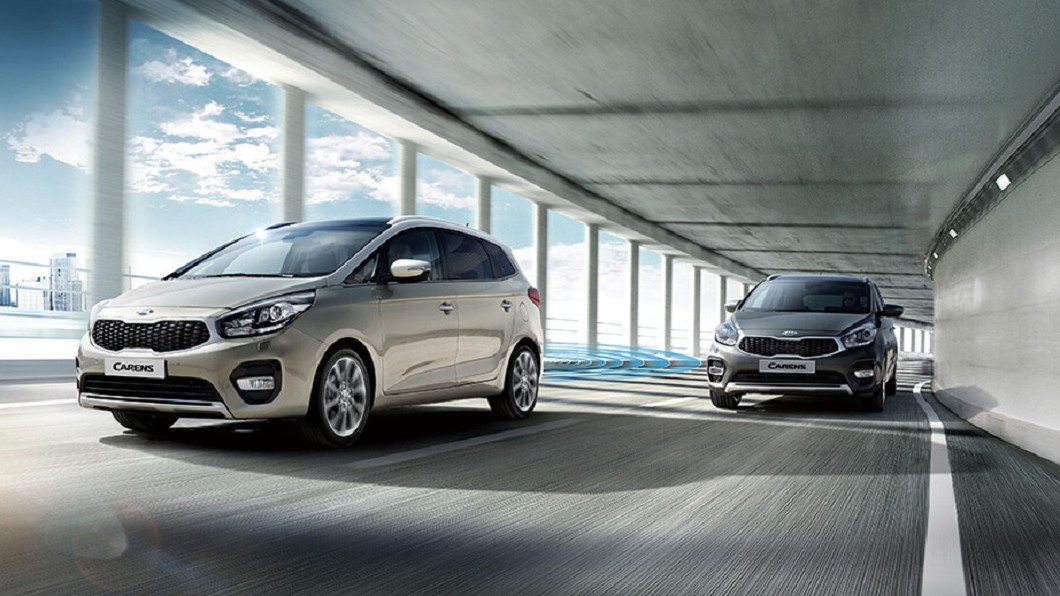 Kia Carens在同級距MPV中擁有最大第二排空間及後廂空間。(圖片來源/ Kia)