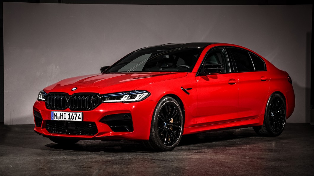 BMW推出全新M5 Competition 零百加速3.3秒