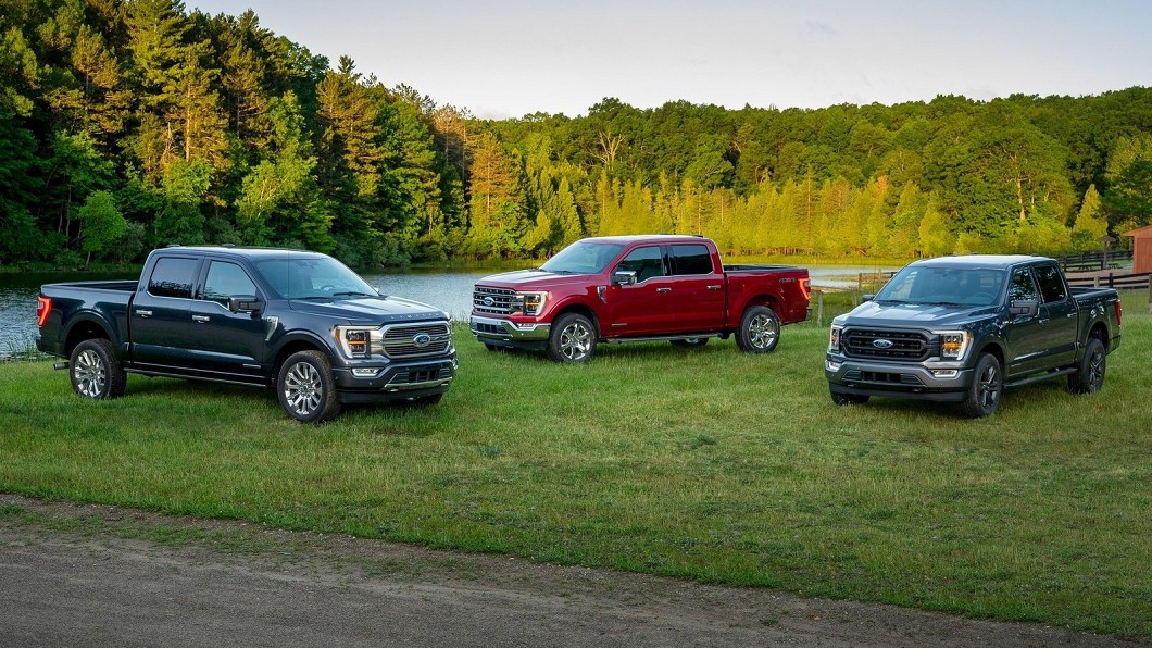 F-150前氣壩造型這次有11種風格選擇,搭配全新LED燈組,帶來強悍的視覺印象。(圖片來源/ Ford)