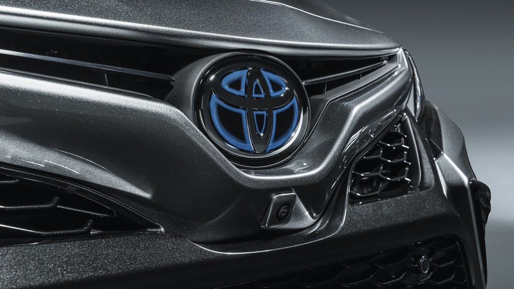 TSS 2.5+內含的DRCC系統加入超越慢車功能。(圖片來源/ Toyota)