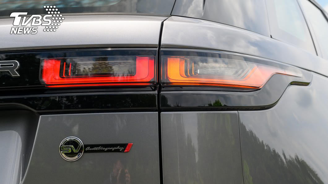 由SVO部門所打造的車款分成兩種系列,替運動車款強化性能的版本稱為SVR;替豪華車款升級動力的版本則稱為SVAD。