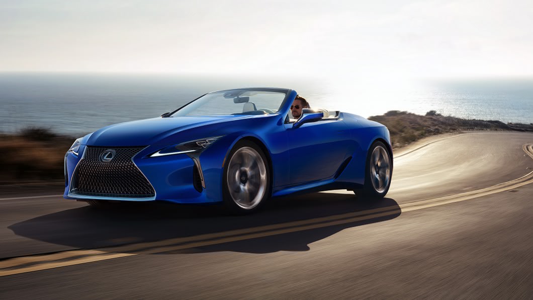 Lexus LC 500敞篷版8月18日在台上市 開篷速度快15秒搞定!
