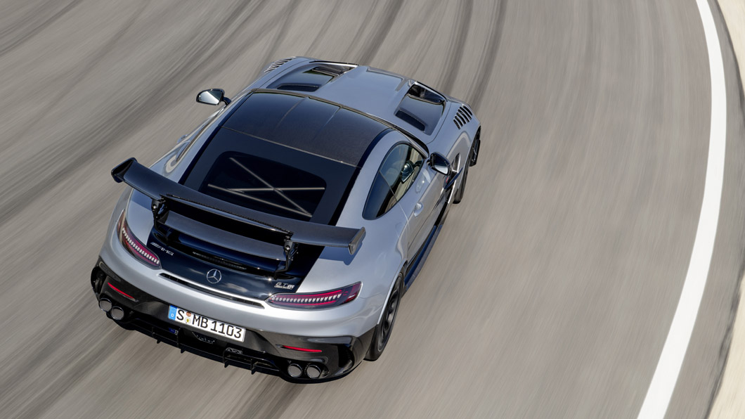 M-AMG GT Black Series從靜止加速到百公里僅需要3.1秒，且不用9秒的時間就可以達到200km/h。(圖片來源/ M-Benz)