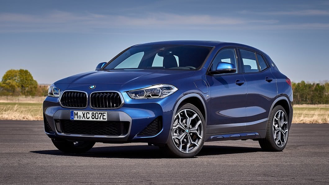 BMW邀你來度假　X1/X2零頭款開回家