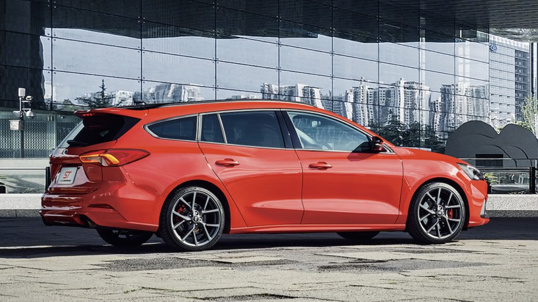 Ford Focus ST Wagon以C2高剛性底盤搭載ST專屬賽道級懸吊系統。(圖片來源/ Ford)