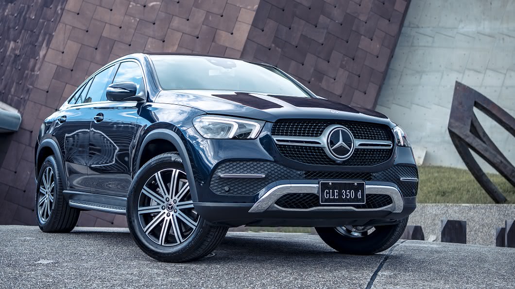 GLE Coupé一次帶來三種動力，提供消費者豐富選擇。(圖片來源/ M-Benz)