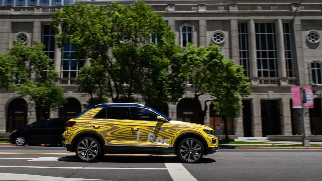 T-Roc測試車現身台北街頭為即將上市暖身。(圖片來源/ Volkswagen)