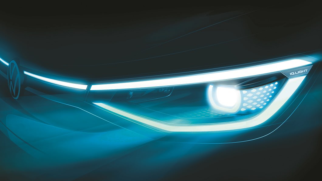 ID.4頭燈採用接近ID.3的頭燈設計。(圖片來源/ Volkswagen)