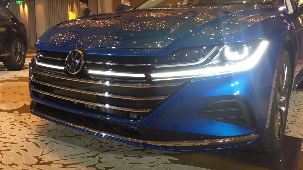 小改款Arteon導入Volkswagen新一代品牌識別。 (圖片來源/ 網友QQ.Chen)