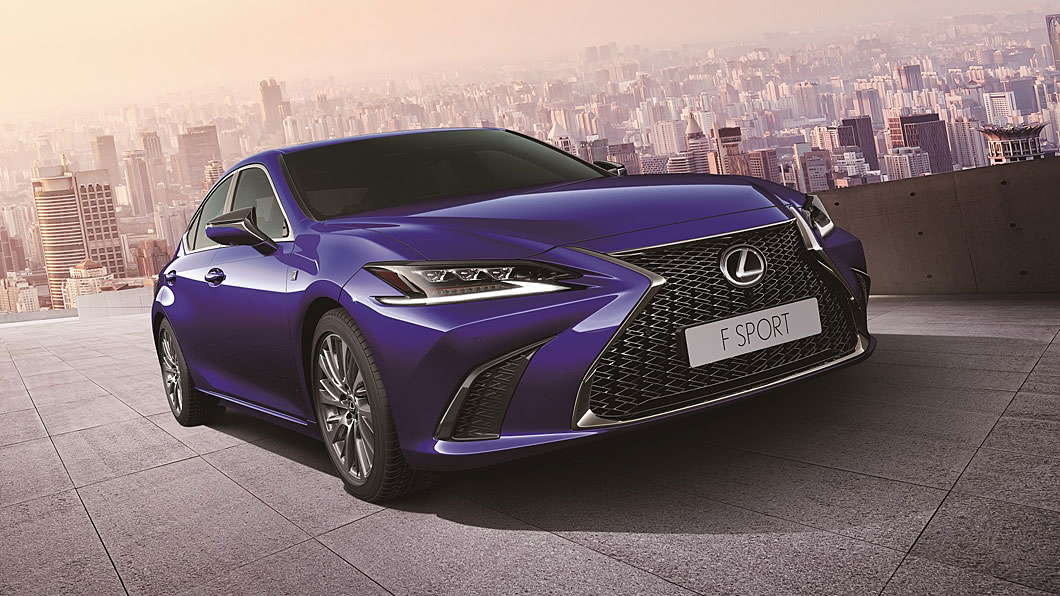 新年式ES 200小漲1萬元 ES 250改採F Sport單一車型