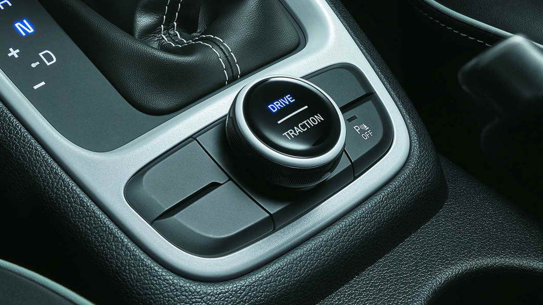 透過多種駕駛模式切換,也能創造出不同的駕駛感受。(圖片來源/ Hyundai)