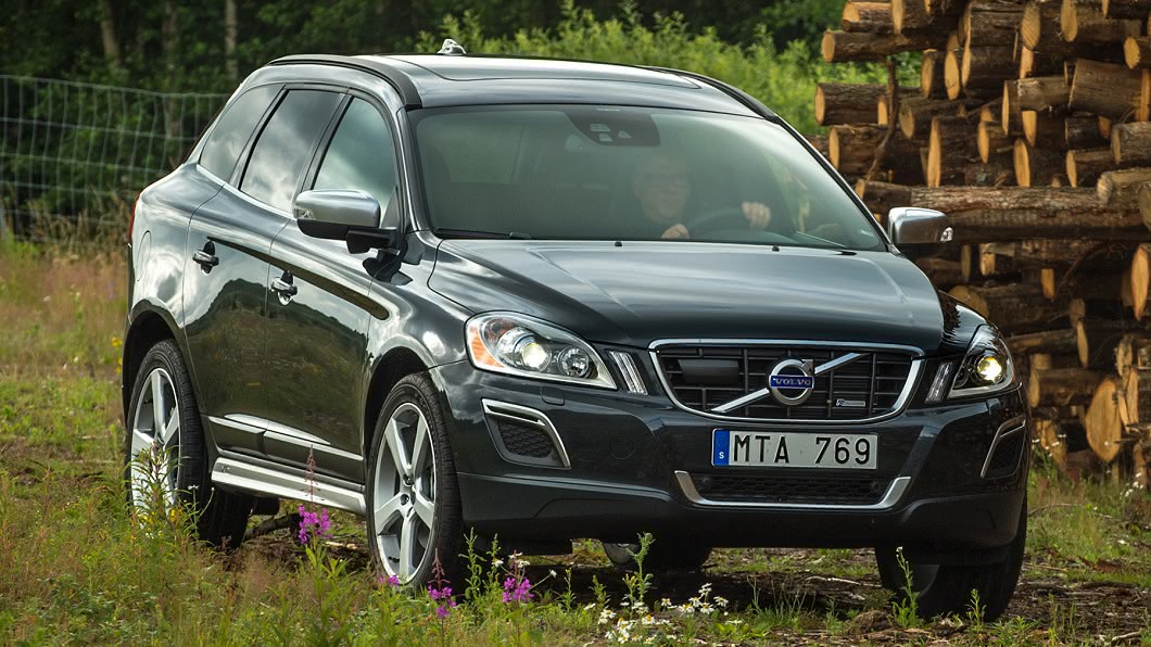 孝順的黃鴻升曾買了Volvo XC60送給爸爸。(圖片來源/ Volvo)