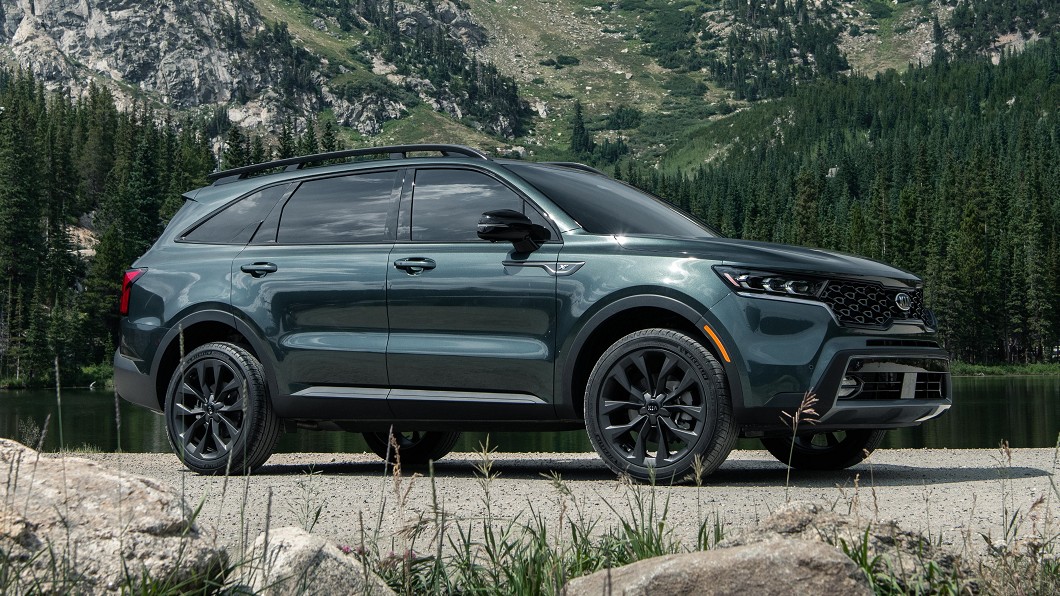 新世代Sorento整體外觀設計風格更為陽剛。(圖片來源/ Kia)