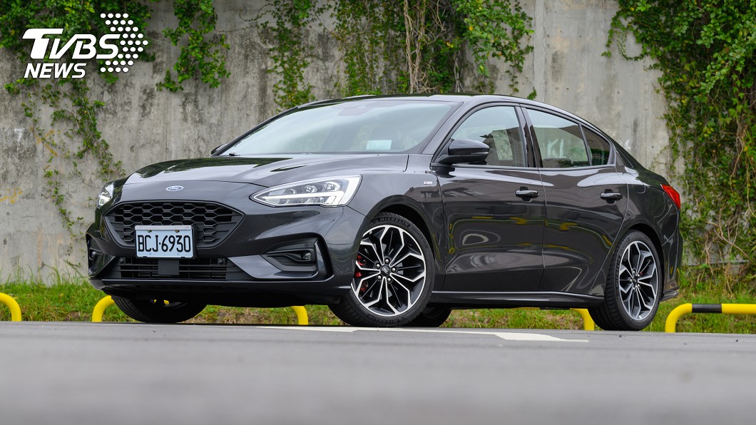 【試駕】為房車鐵粉而生　Ford Focus 4D ST-Line Lommel