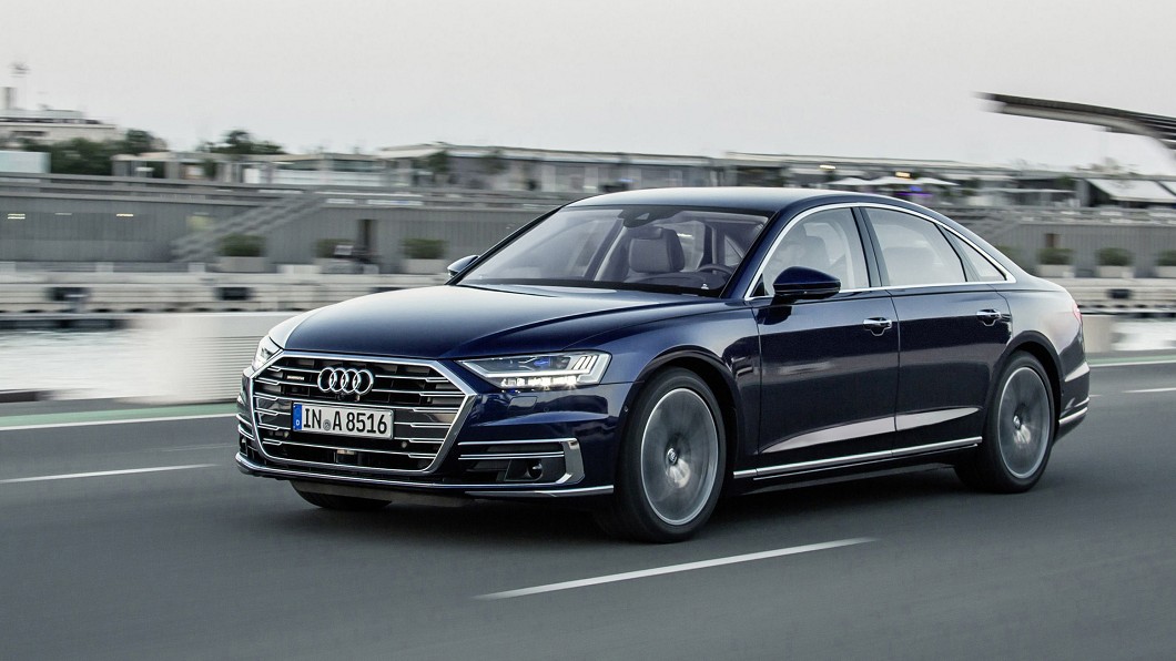 A8車系全面標配主動式緊急待援系統。(圖片來源/ Audi)