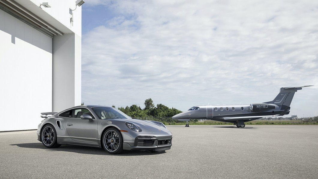 「航空版」911 Turbo S只送不賣！　陸空制霸套裝全球限量10組