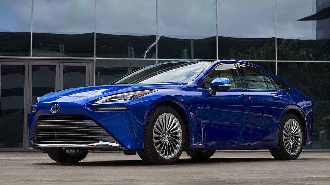 搶先預覽Toyota新「未來」 新世代氫燃料車質感安全同步升級