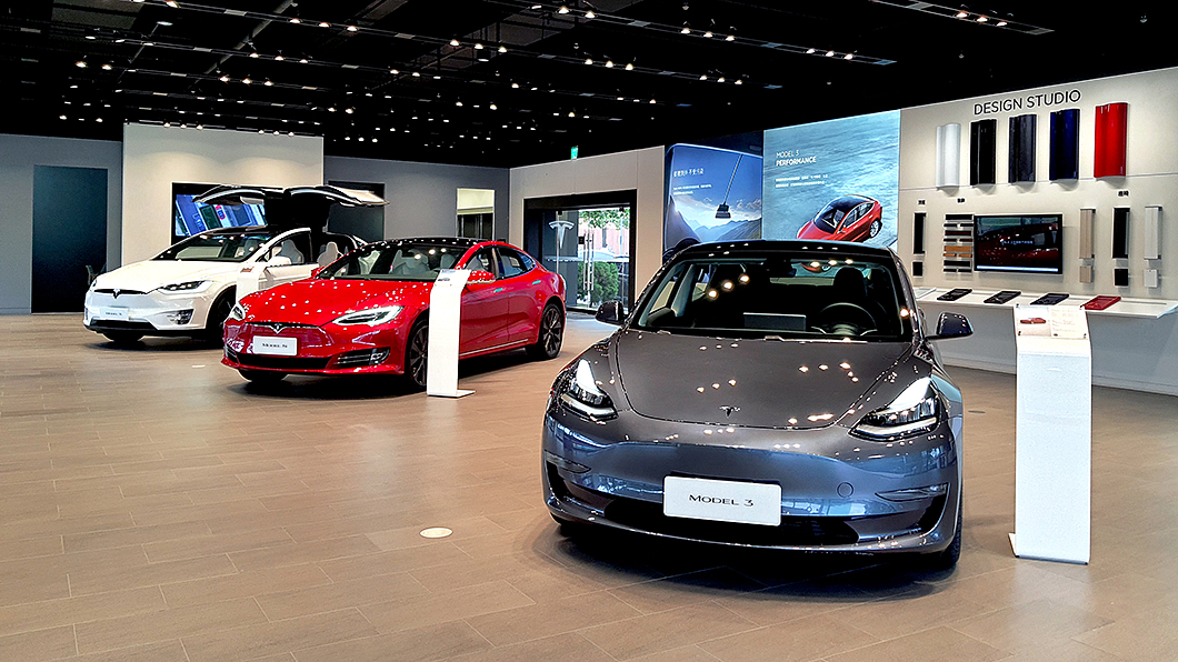 新年式Model 3已進駐Tesla Center體驗中心。(圖片來源/ Tesla)