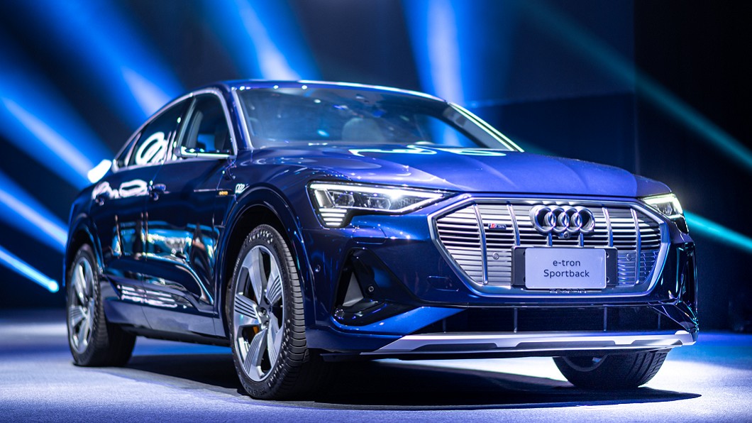 e-tron Sportback電動跑旅同步上市開賣。(圖片來源/ Audi)