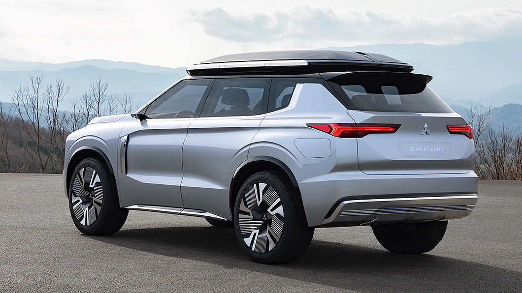 新世代Outlander車尾造型與尾燈保留Engelberg Tourer概念車元素。(圖片來源/ Mitsubishi)