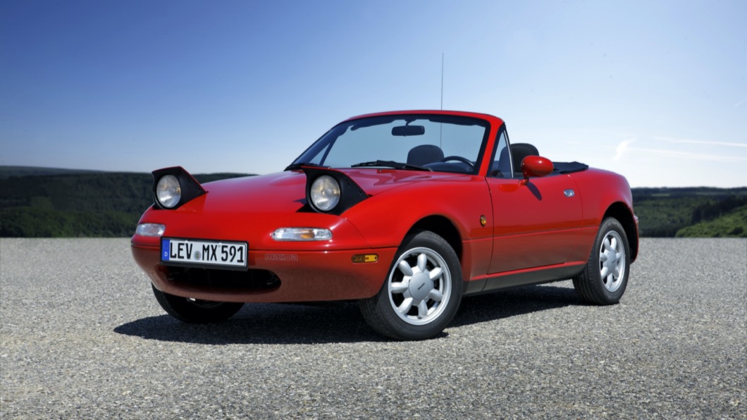 Mazda已經替MX-5重啟製造多達1,100種零件,讓車主訂購維持愛車車況。(圖片來源/ Mazda)