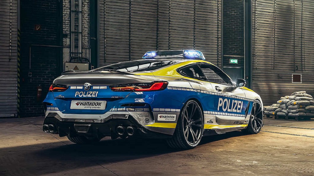 AC Schnitzer為M850i Coupe導入ACS8車身空力套件，包含定風翼、側裙、後下分流器、擾流尾翼等，亦具備碳纖尾管的方形排氣管。(圖片來源/ AC Schnitzer)