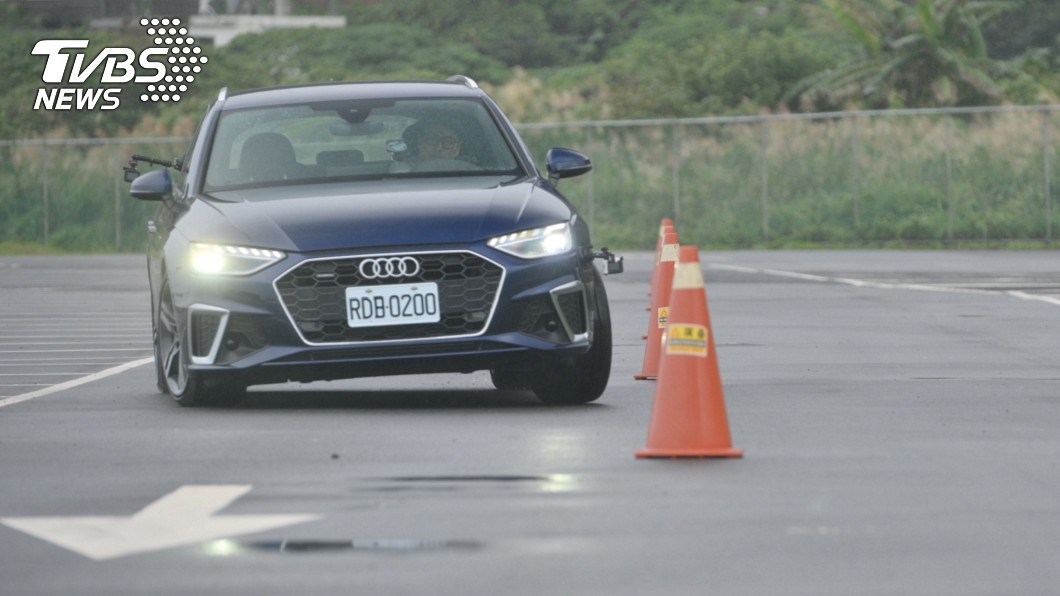 Avant車型無論道路試駕與繞錐測試反應都較為沈穩。