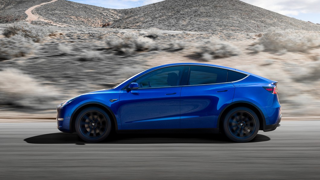 Model Y扮演Tesla產品線入門跨界休旅角色,可提供5+2座選配。(圖片來源/ Tesla)
