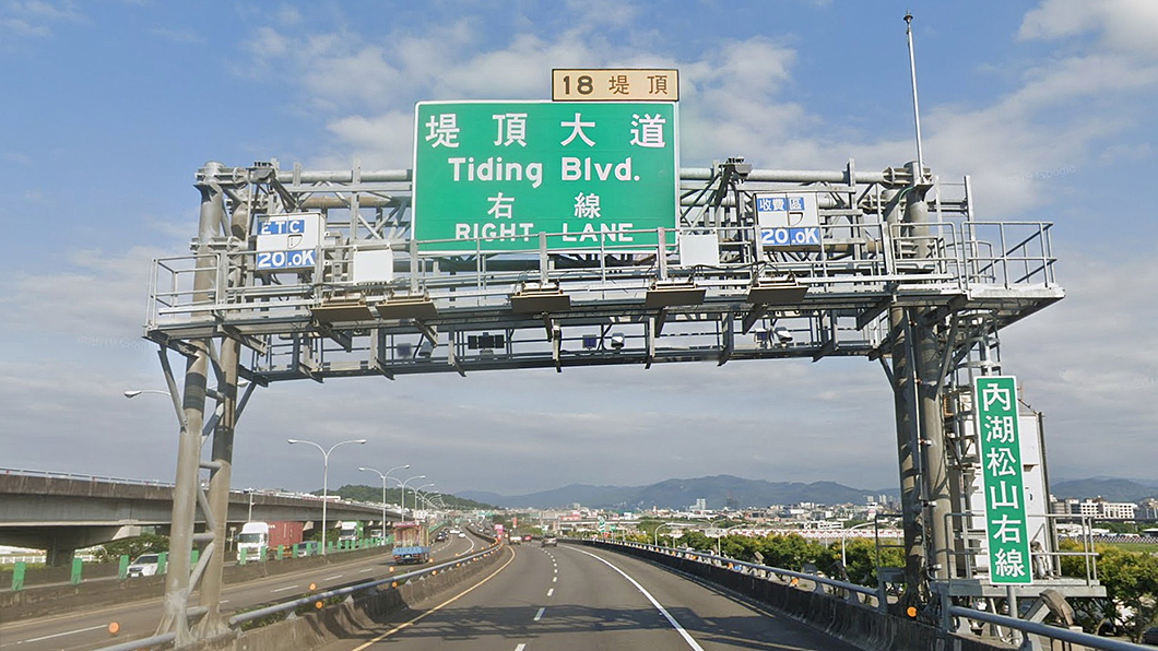 ETC門架目前及內建車牌辨識系統。(圖片來源/ Google Map)