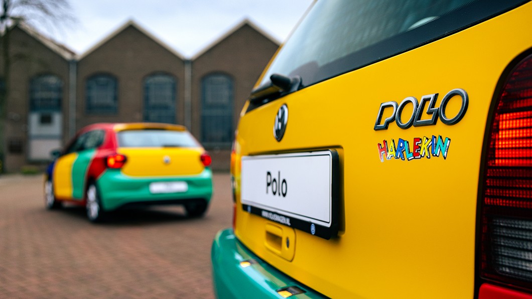 車尾Polo銘牌下方貼有Harlekin字樣車貼。(圖片來源/ Volkswagen)