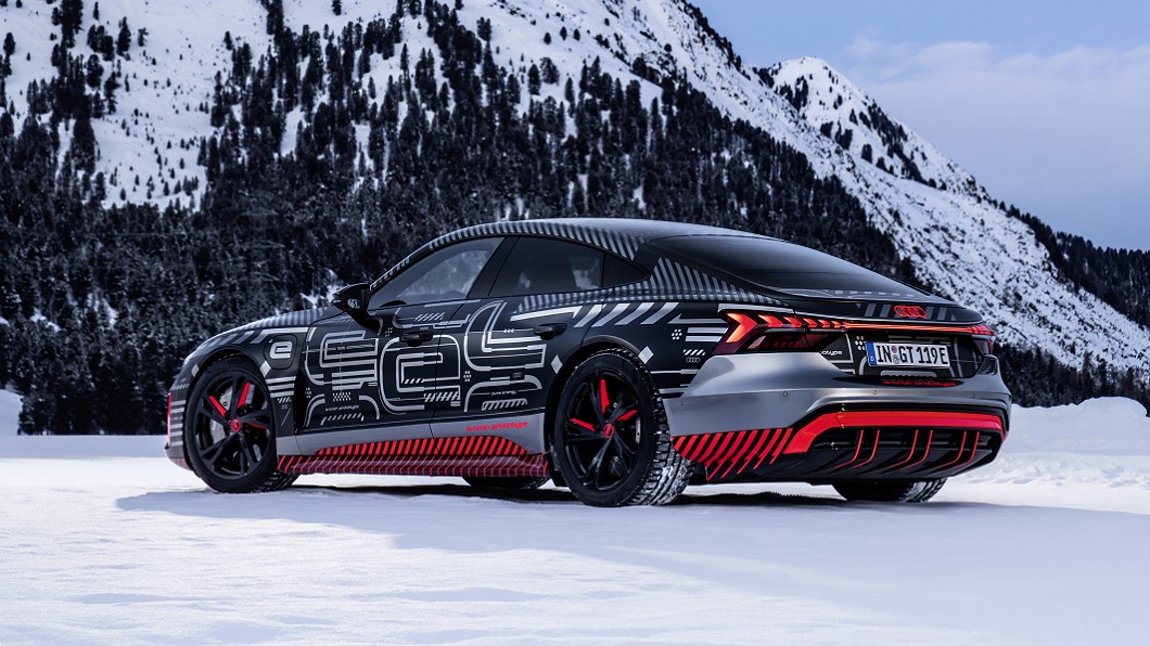e-tron GT亦將推出高性能版本RS e-tron GT。(圖片來源/ Audi)