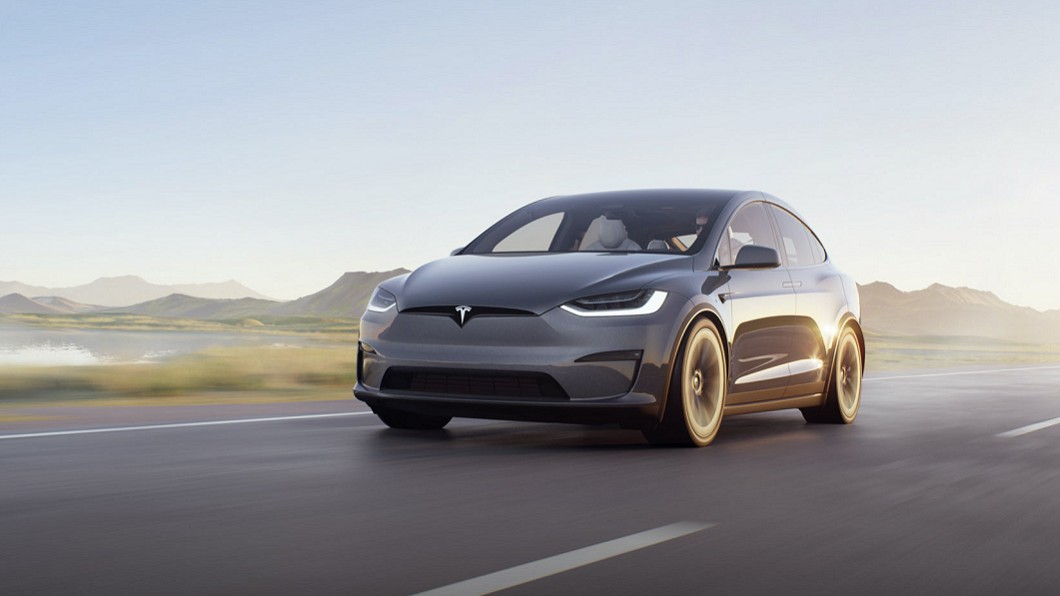 Model S與Model X將導入馬力突破千匹的三馬達四驅車型。(圖片來源/ Tesla)