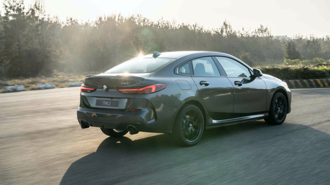 全新220i Edition M在外觀上同樣搭載M Sport套件。(圖片來源/ BMW)