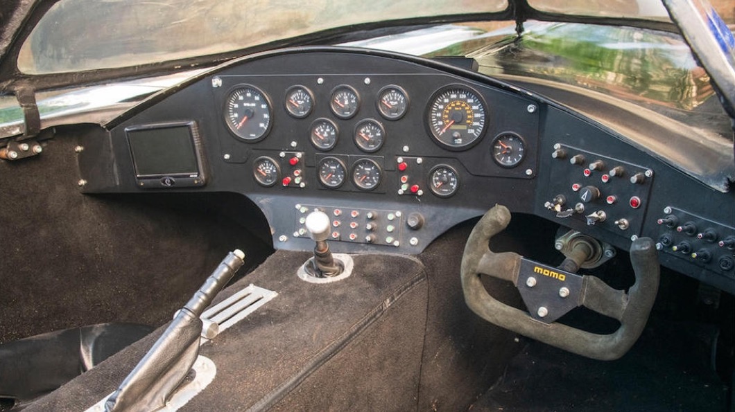 這款複製車是由英國專業公司打造，仿造當年麥可基頓在1989年電影當中所駕駛的蝙蝠車。(圖片來源/ Bonhams MPH)