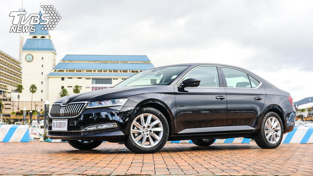 Superb 1.5 TSI是車系中的入門車型。