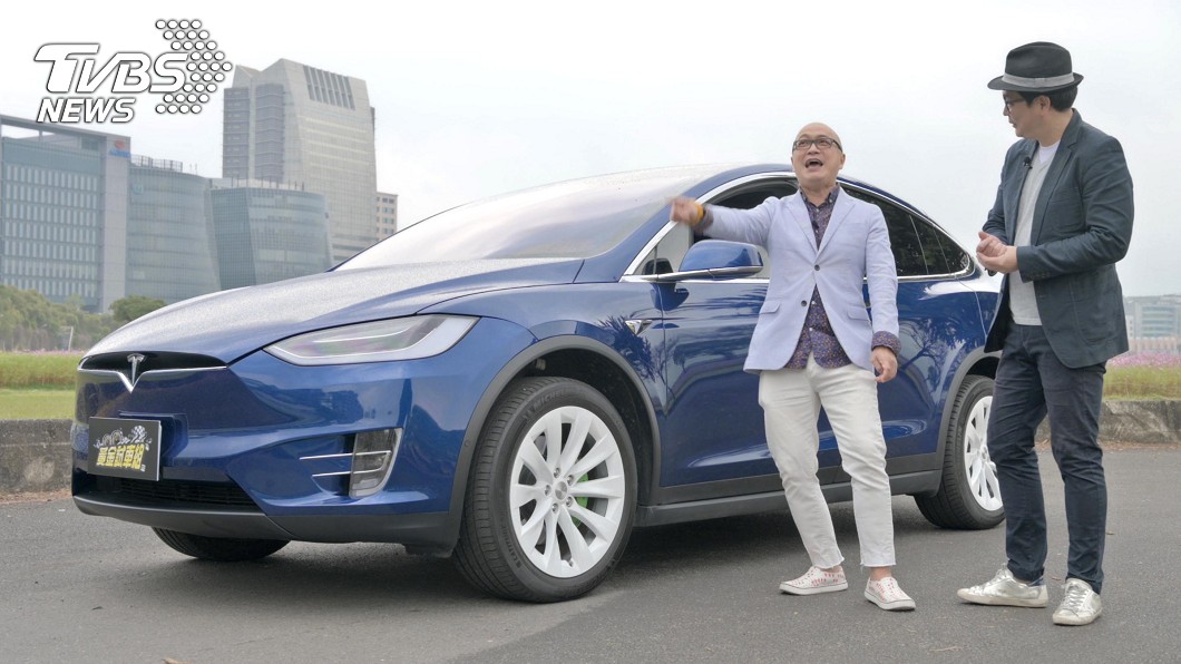 Paul認為之前的Audi Q5造型比較帥,但仍給Model X超過80分的評價。