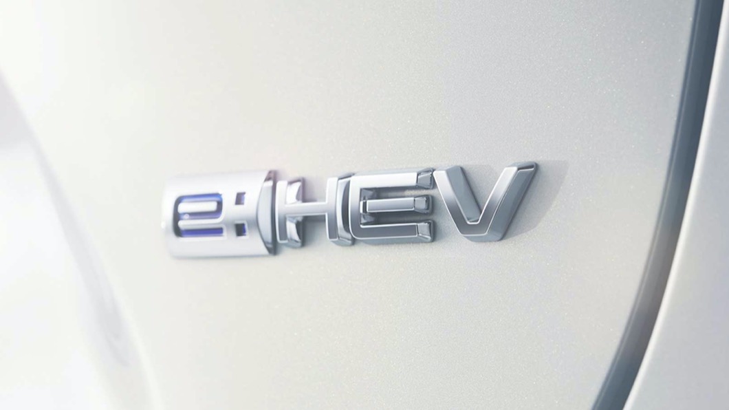 e:HEV油電混合版本則提供雙馬達架構,並且帶來Normal、Sport、ECON等多種行車模式。(圖片來源/ Honda)