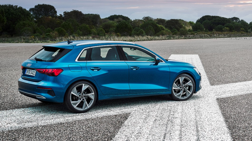 新世代A3 Sportback運用更銳利線條營造跑格桿更強烈外觀氣息。(圖片來源/ Audi)