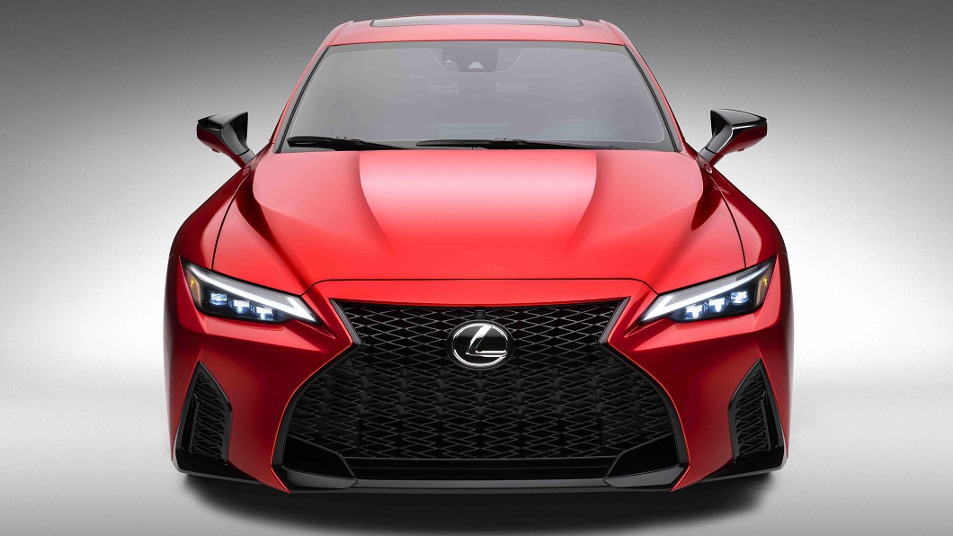IS 500 F Sport Per.完整曝光 V8自然進氣才夠嗆