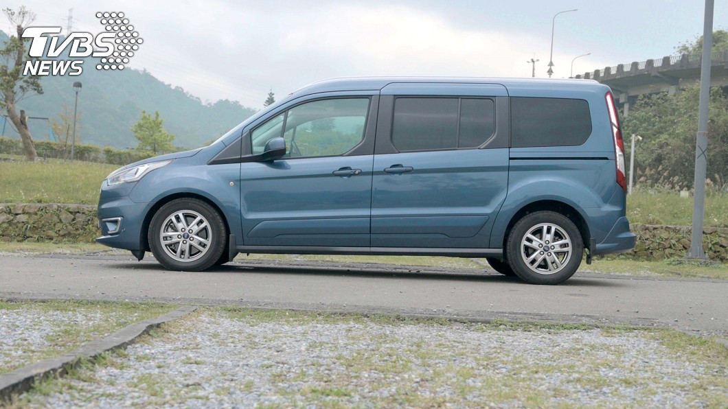 整車方正的格局,也能創造優異內部空間。