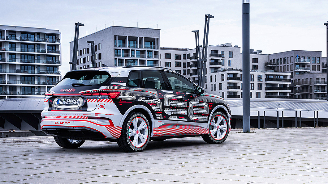 Q4 e-tron預計今年之內就會發表並開始生產。(圖片來源/ Audi)