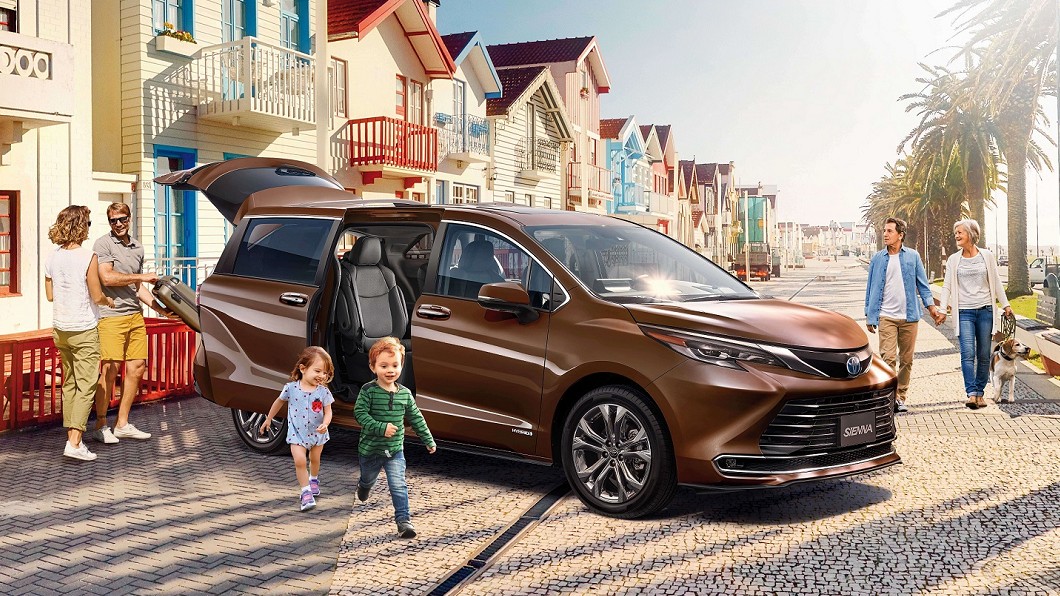 和泰汽車針對Sienna提供Hybrid系統電池8年或16萬公里保固。(圖片來源/ Toyota)