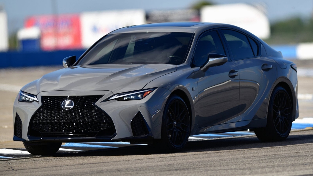 IS 500 F Sport Per.首發版好料全上身 500輛買完為止