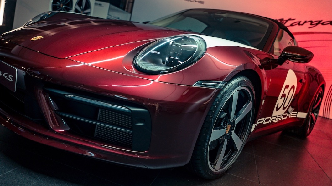 911 Targa 4S Heritage Design Edition融合了1950至1960年代的跑車化元素。(圖片來源/ Porsche)