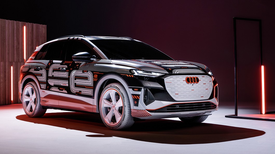 會是Model Y大勁敵? Q4 e-tron預告14日發表