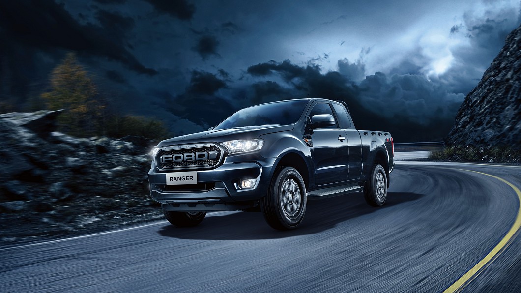 Ford Ranger「黑甲騎兵特仕版」以Ranger職人型為基礎售價99.3萬。(圖片來源/ Ford)
